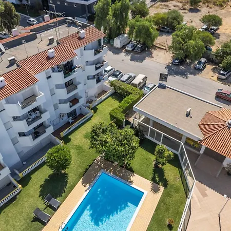 Beco Do Sol, 公寓 *