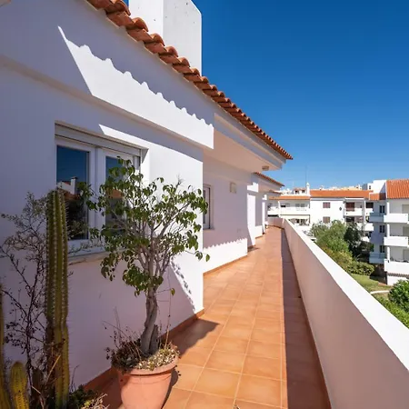 Beco Do Sol, * アルブフェイラ